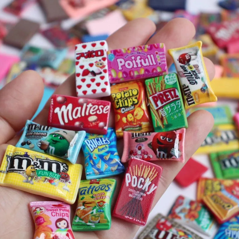 1/6 Miniature Dollhouse Snack Mini Chocolate Bean Model Food for BJD Doll Kitchen Accessories Toys for Girl
